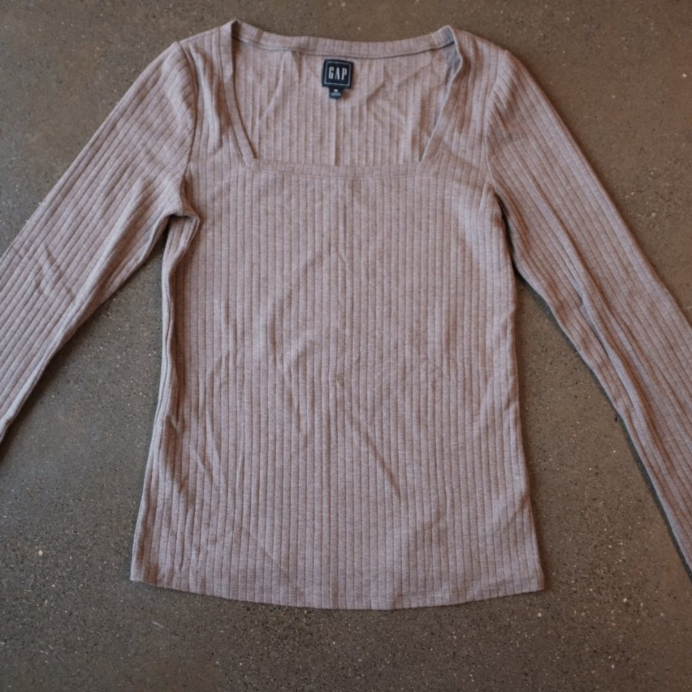 Gap Ribbed Long Sleeve